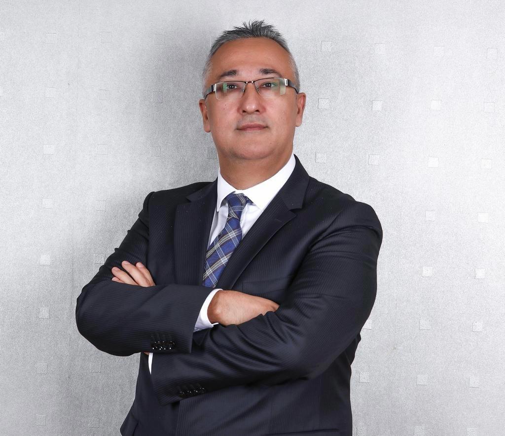 Prof. Dr. Serhat Yanık